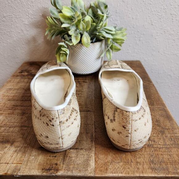 Cole Haan‎ Size 8 Women's Morgan Snake Print Slip On Flats - Picture 9 of 12